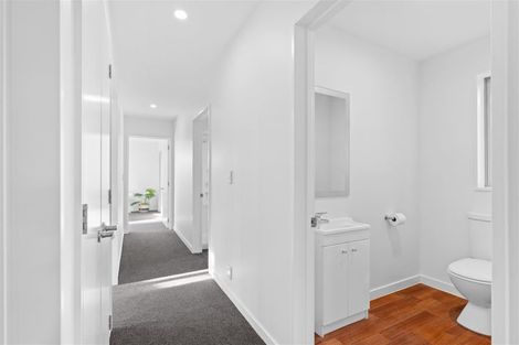 Photo of property in 98 Gilberthorpes Road, Hei Hei, Christchurch, 8042