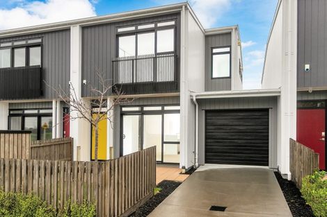 Photo of property in 4d Nohoanga Road, Karaka, Papakura, 2113