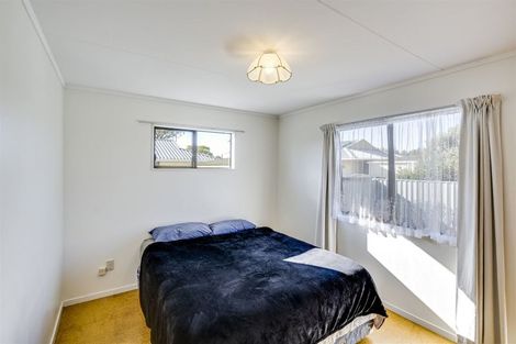 Photo of property in 2/32 Spriggs Crescent, Greenmeadows, Napier, 4112