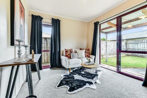 Photo of property in 19 Kittyhawk Place, Melville, Hamilton, 3206