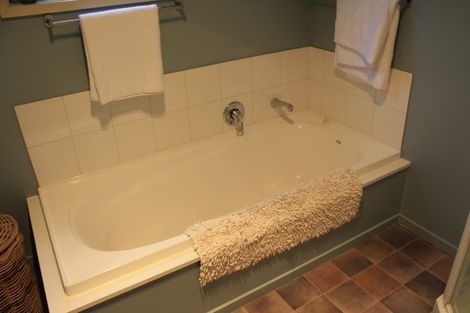 Photo of property in 207a Kamo Road, Whau Valley, Whangarei, 0112