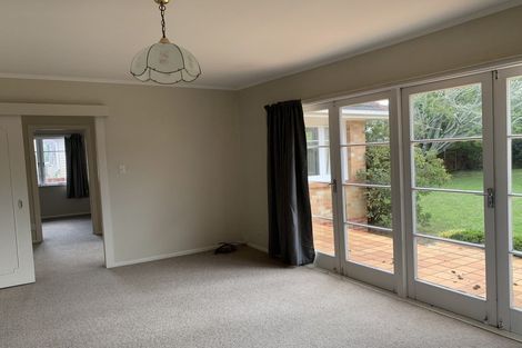 Photo of property in 39 Reeves Road, Pakuranga, Auckland, 2010