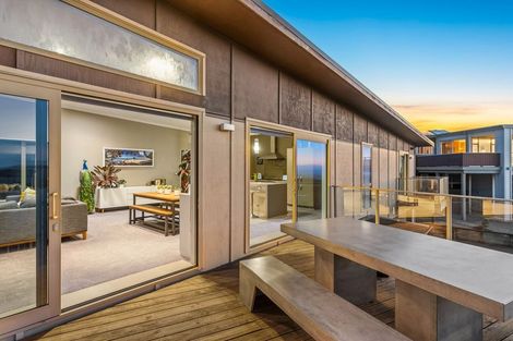 Photo of property in 6 Ocean Vista Lane, Paraparaumu, 5032