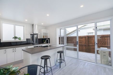 Photo of property in 71 Nursery Road, Phillipstown, Christchurch, 8011