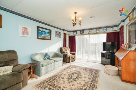 Photo of property in 21 Mcquarrie Street, Kingswell, Invercargill, 9812