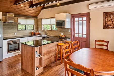 Photo of property in 45 Fyvie Avenue, Tawa, Wellington, 5028