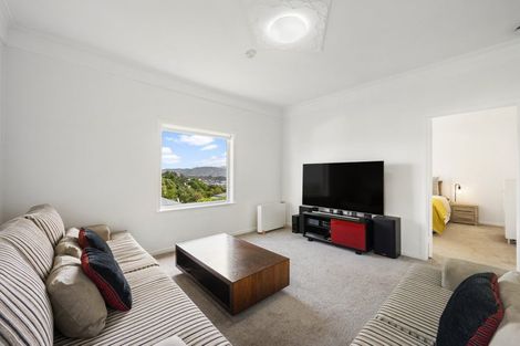 Photo of property in 43a Nevay Road, Miramar, Wellington, 6022