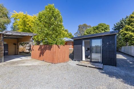 Photo of property in 104 Main North Road, Woodend, 7610