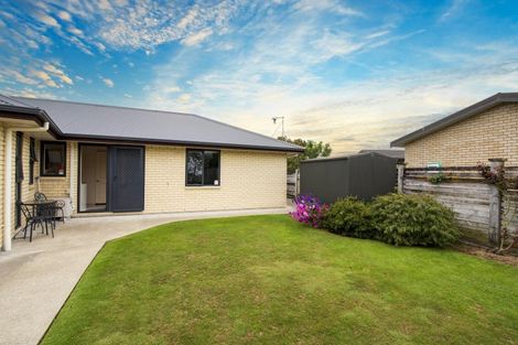 Photo of property in 12 Corfe Castle Lane, Levin, 5510