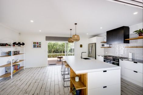 Photo of property in 1 Jervois Road, Jervoistown, Napier, 4112