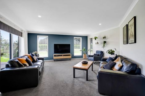 Photo of property in 338 Smart Road, Hillsborough, New Plymouth, 4372