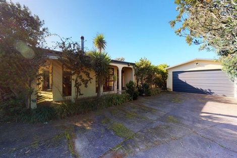Photo of property in 16 Arataki Grove, Waitarere Beach, Levin, 5510