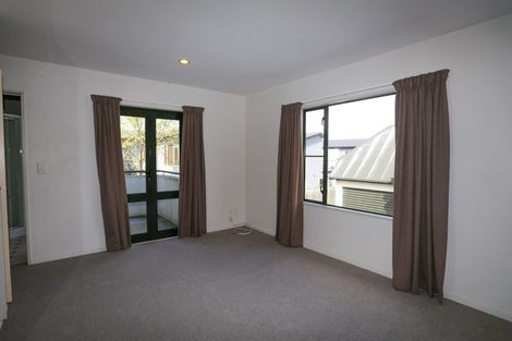 Photo of property in 4/21 Darvel Street, Riccarton, Christchurch, 8011