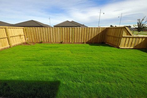 Photo of property in 39 Pakohe Street, Pegasus, 7612