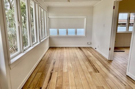 Photo of property in 48 The Avenue, Albany, Auckland, 0632