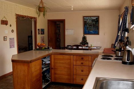 Photo of property in 36 Lake Road, Okaihau, 0475