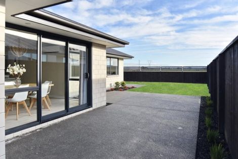 Photo of property in 47 Westpark Boulevard, Rangiora, 7400