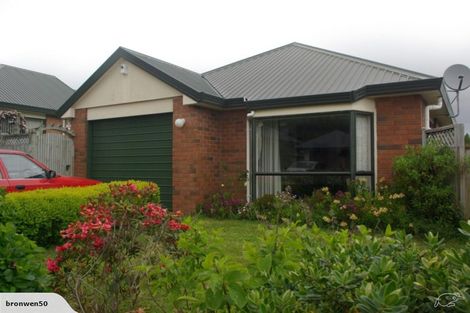 Photo of property in 4 Peter Button Place, Johnsonville, Wellington, 6037