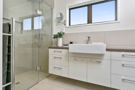 Photo of property in 2 Deanna Avenue, Morrinsville, 3300