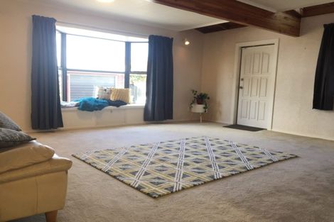 Photo of property in 39a Sturges Road, Henderson, Auckland, 0612