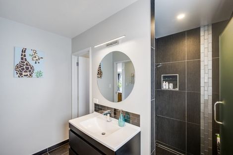 Photo of property in 21 Ridgeway Terrace, Taradale, Napier, 4112