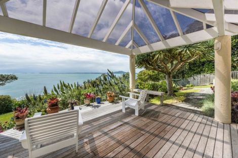 Photo of property in 1/187 Beach Road, Castor Bay, Auckland, 0620