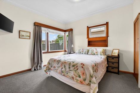 Photo of property in 8 Anzac Avenue, Onekawa, Napier, 4110