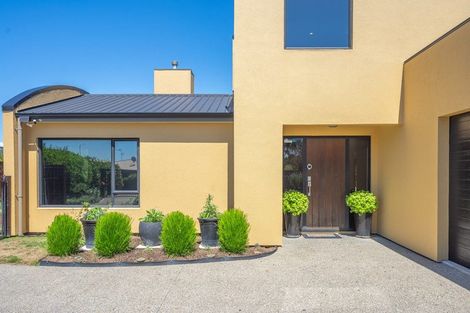 Photo of property in 38 Regent Drive, Paraparaumu Beach, Paraparaumu, 5032