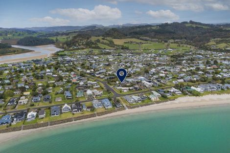 Photo of property in 3a Oyster Drive, Cooks Beach, Whitianga, 3591