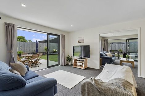 Photo of property in 27 Bell Street, Lake Hawea, Wanaka, 9382