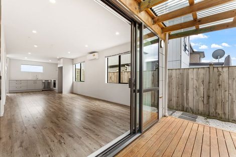 Photo of property in 10 Toia Lane, Silverdale, 0932