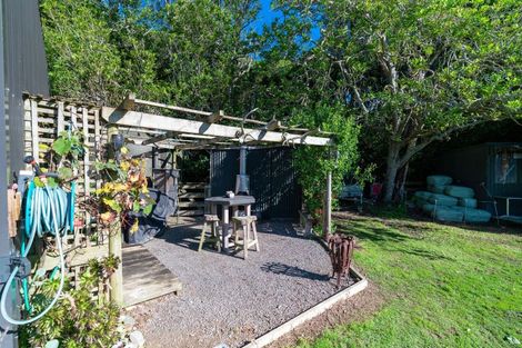 Photo of property in 207 Takapu Road, Manakau, Levin, 5573