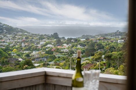 Photo of property in 23 Doris Gordon Crescent, Crofton Downs, Wellington, 6035