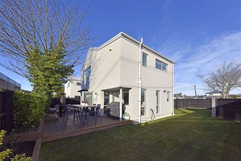 Photo of property in 3 Guild Street, Richmond, Christchurch, 8013