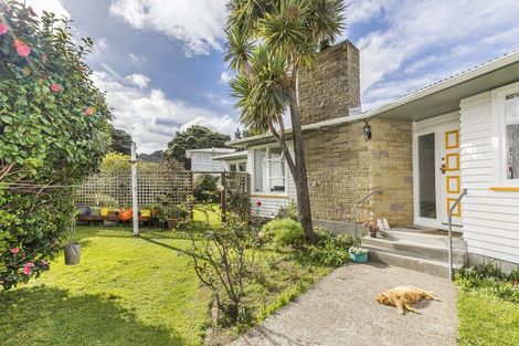 Photo of property in 8 Revans Street, Miramar, Wellington, 6022