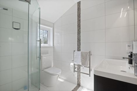 Photo of property in 12 Regia Close, Half Moon Bay, Auckland, 2012