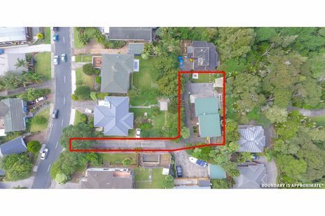 Photo of property in 1/19 Mcdowell Crescent, Hillcrest, Auckland, 0627