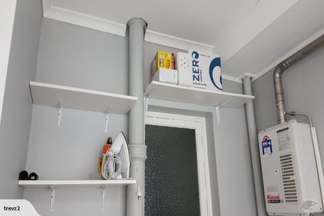 Photo of property in Devonport Apartments, 23/127 Saint Aubyn Street, New Plymouth, 4310