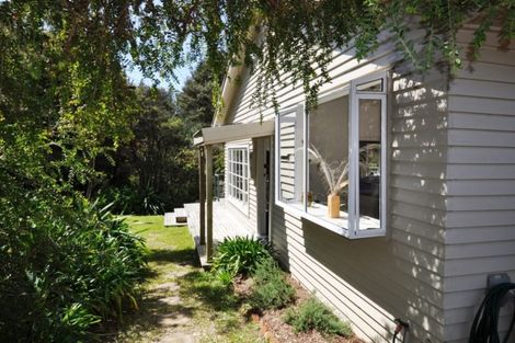 Photo of property in 36 Schoolhouse Bay Road, Kawau Island, 0920