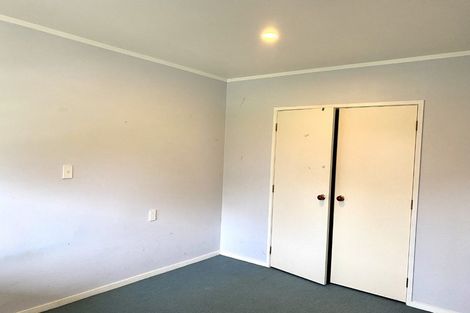 Photo of property in 13 Glenshee Place, Highland Park, Auckland, 2010