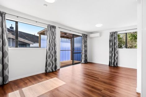 Photo of property in 16 Watkins Grove, Taita, Lower Hutt, 5011