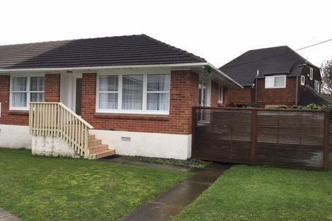 Photo of property in 1/12 Fifeshire Street, Hauraki, Auckland, 0622