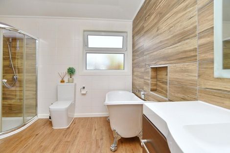 Photo of property in 19 Buckleys Road, Rangiora, 7400