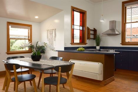 Photo of property in 175 Gladstone Road, Dalmore, Dunedin, 9010