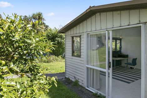 Photo of property in 410 Muritai Road, Eastbourne, Lower Hutt, 5013