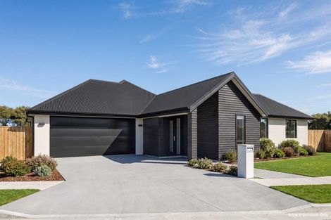 Photo of property in 79 River Road, Rangiora, 7400