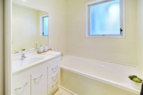 Photo of property in 3/16 Oxley Avenue, St Albans, Christchurch, 8014