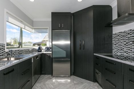 Photo of property in 1/68 Guppy Road, Greenmeadows, Napier, 4112