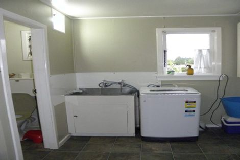 Photo of property in 57 Bryson Road, Otatara, Invercargill, 9879