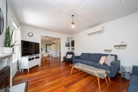 Photo of property in 117f Seaview Road, Westown, New Plymouth, 4310